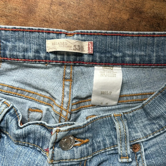 Levi’s 550 relaxed tapered jeans - Picture 5 of 6